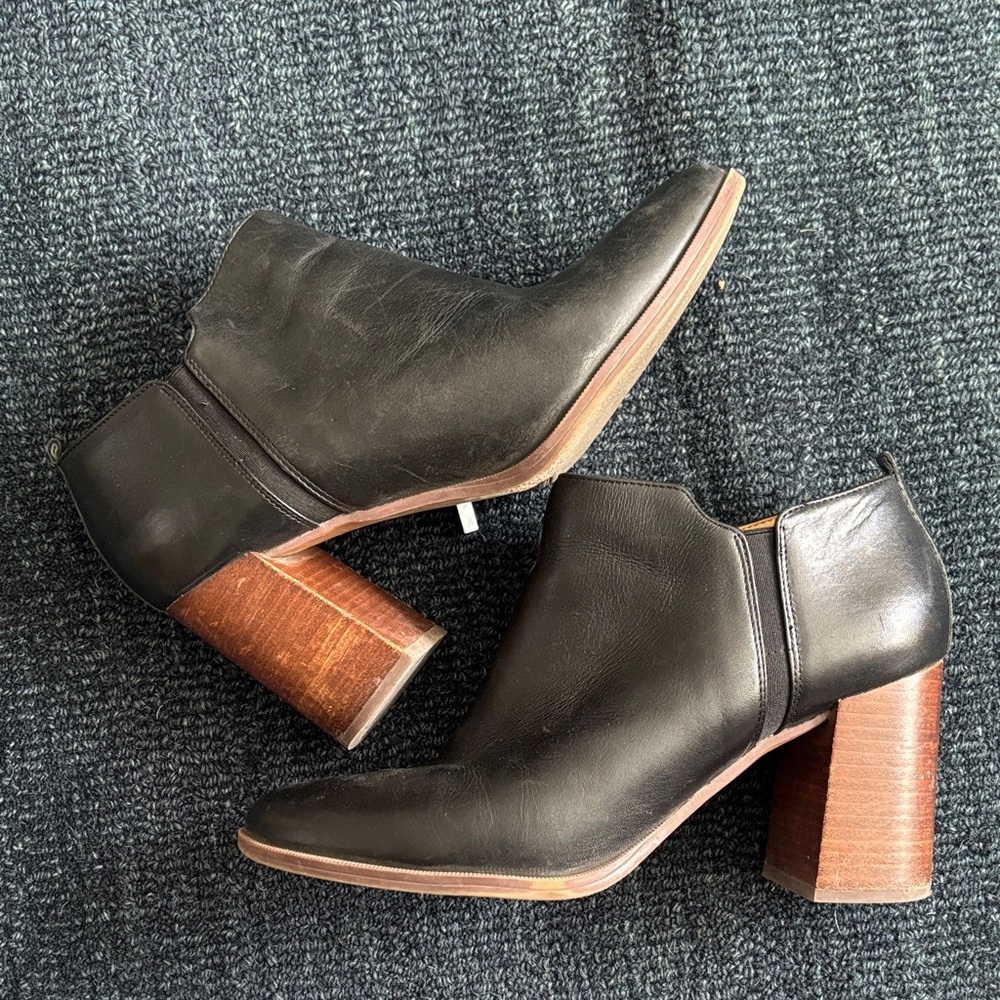 Franco Sarto Black Leather Ankle Boots with Brown Heel size 10 M